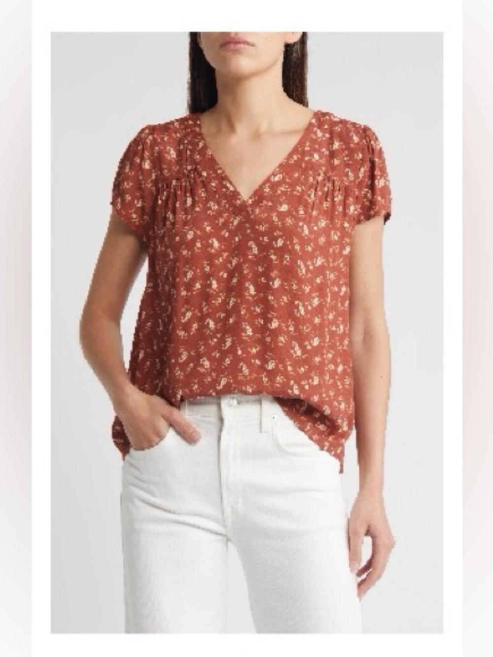 Treasure & Bond Rust Floral V-Neck Short Sleeve Blouse